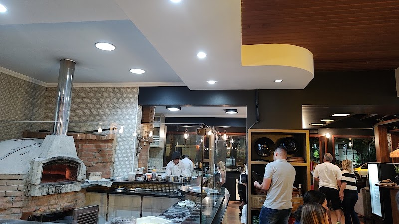 Di Monaco Pizzaria