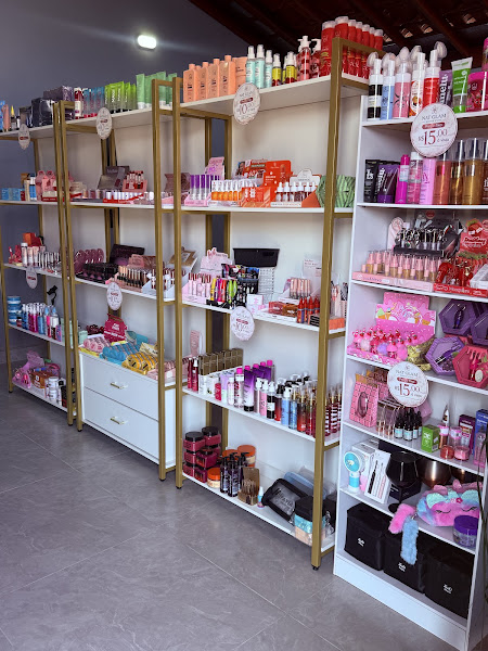 Natglam Makeup